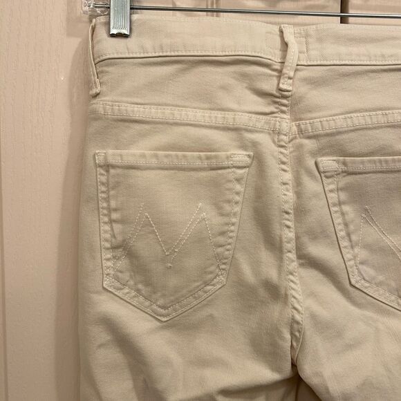 MOTHER The Insider Crop Step Fray Jeans in So Far Gone (Cream/Tan), Size 25 - Picture 5 of 10